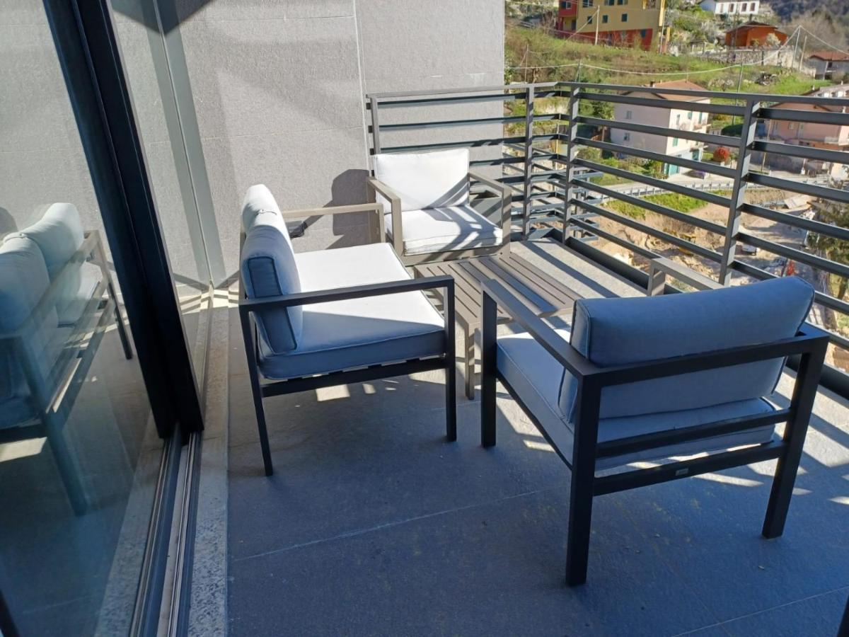 Simon'S Place Lake View Nesso Exterior photo